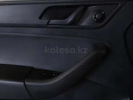 Skoda Rapid 2013 года за 3 300 000 тг. в Шымкент – фото 24