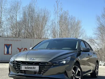 Hyundai Elantra 2023 года за 12 200 000 тг. в Усть-Каменогорск – фото 2