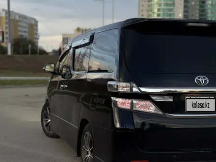 Toyota Vellfire 2013 года за 6 000 000 тг. в Актобе – фото 4
