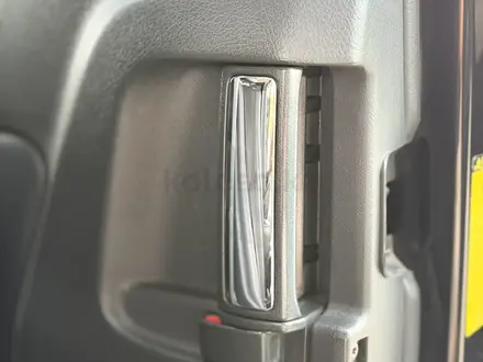 Toyota Vellfire 2013 года за 6 000 000 тг. в Актобе – фото 11