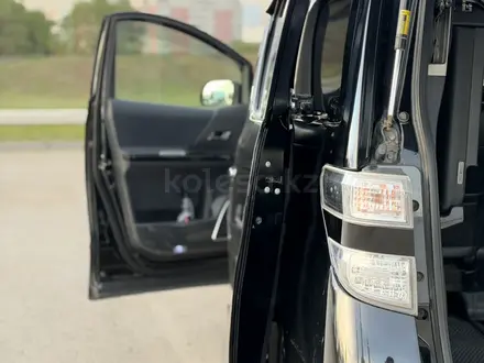 Toyota Vellfire 2013 года за 6 000 000 тг. в Актобе – фото 13