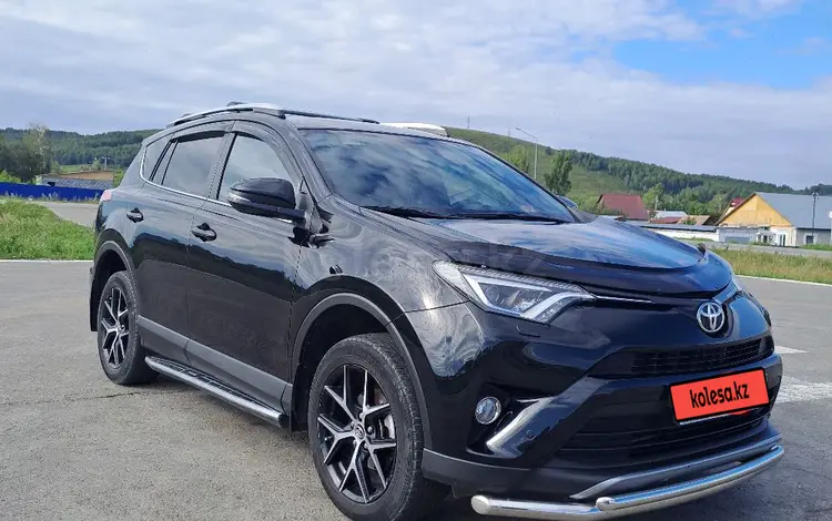 Toyota RAV4 2017 года за 13 000 000 тг. в Усть-Каменогорск