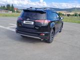 Toyota RAV4 2017 года за 13 000 000 тг. в Усть-Каменогорск – фото 4