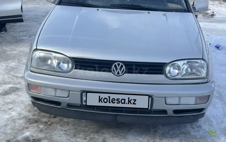 Volkswagen Golf 1995 годаfor2 300 000 тг. в Шымкент