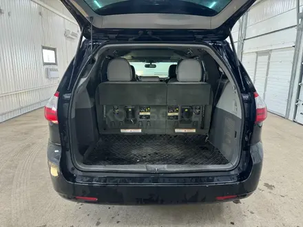 Toyota Sienna 2016 года за 12 061 200 тг. в Астана – фото 17