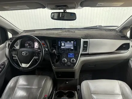 Toyota Sienna 2016 года за 12 061 200 тг. в Астана – фото 8
