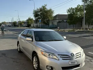 Toyota Camry, 2011
