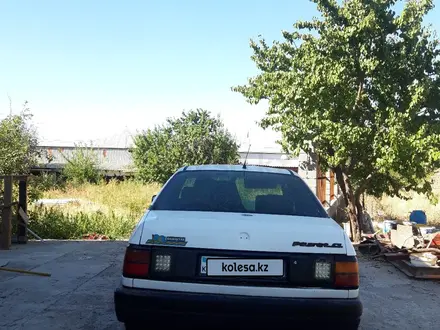 Volkswagen Passat 1992 года за 500 000 тг. в Шымкент – фото 2