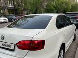 Volkswagen Jetta 2013 года за 6 700 000 тг. в Алматы – фото 5