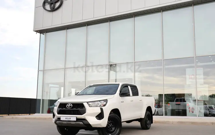 Toyota Hilux Comfort 2025 года за 25 390 000 тг. в Шымкент