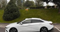 Hyundai Elantra 2023 года за 6 800 000 тг. в Алматы – фото 3