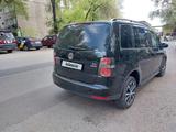 Volkswagen Touran 2010 года за 4 600 000 тг. в Алматы – фото 3