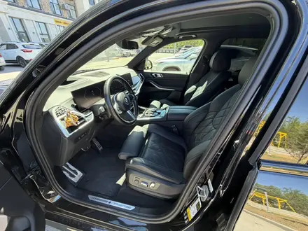 BMW X5 2023 года за 55 000 000 тг. в Караганда – фото 7