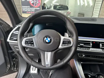 BMW X5 2021 года за 46 000 000 тг. в Алматы – фото 7