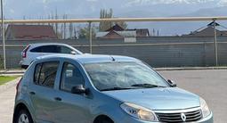 Renault Sandero 2013 года за 3 350 000 тг. в Алматы – фото 2