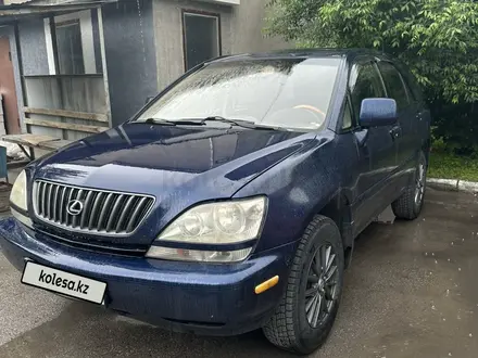 Lexus RX 300 2001 года за 5 500 000 тг. в Алматы