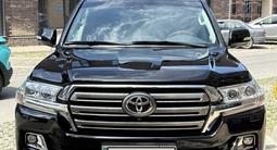 Toyota Land Cruiser 2017 годаүшін32 000 000 тг. в Алматы