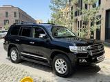 Toyota Land Cruiser 2017 года за 32 000 000 тг. в Алматы – фото 2