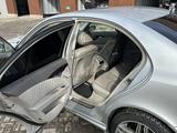 Mercedes-Benz E 320 2002 годаүшін5 400 000 тг. в Алматы – фото 4