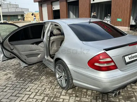 Mercedes-Benz E 320 2002 года за 5 400 000 тг. в Алматы – фото 5