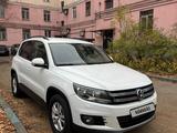 Volkswagen Tiguan 2015 года за 7 200 000 тг. в Усть-Каменогорск – фото 2