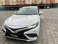 Toyota Camry 2021 годаүшін15 900 000 тг. в Актобе – фото 7