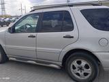 Mercedes-Benz ML 320 2002 годаүшін5 500 000 тг. в Сатпаев – фото 5