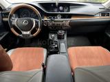 Lexus ES 300h 2013 года за 7 300 000 тг. в Актобе – фото 2