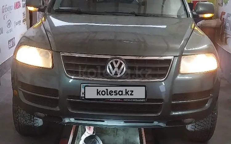 Volkswagen Touareg 2004 годаүшін6 500 000 тг. в Караганда