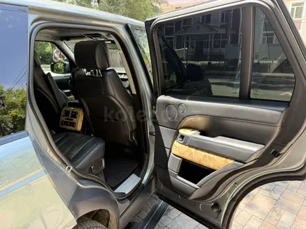 Land Rover Range Rover 2014 года за 23 000 000 тг. в Алматы – фото 11