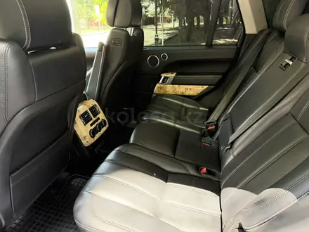Land Rover Range Rover 2014 года за 23 000 000 тг. в Алматы – фото 14