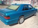 Mercedes-Benz E 260 1991 года за 1 100 000 тг. в Алматы – фото 5