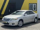 Toyota Camry 2010 года за 5 300 000 тг. в Караганда