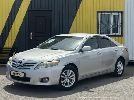 Toyota Camry 2010 года за 5 300 000 тг. в Караганда