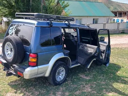 Mitsubishi Pajero 1993 года за 3 300 000 тг. в Тургень (Енбекшиказахский р-н) – фото 2