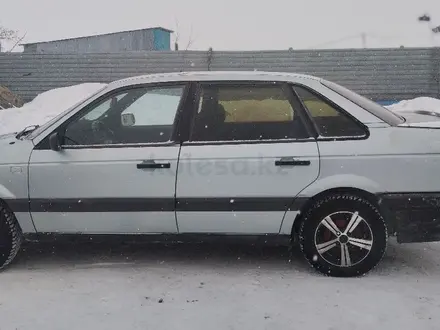 Volkswagen Passat 1988 года за 1 000 000 тг. в Караганда – фото 4