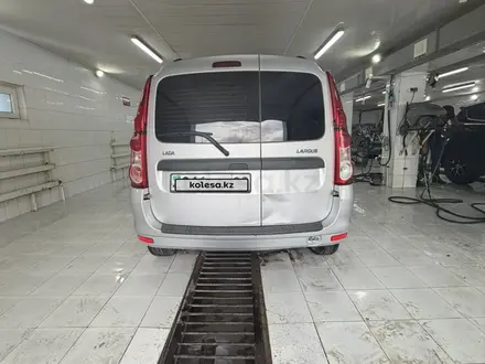 ВАЗ (Lada) Largus 2014 года за 3 000 000 тг. в Атырау – фото 3