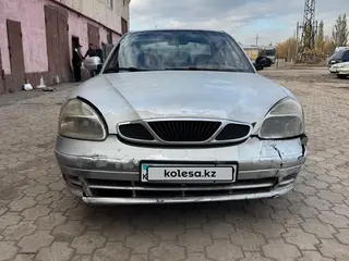 Daewoo Nubira, 2001