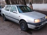 Volkswagen Vento 1994 года за 550 000 тг. в Караганда – фото 4