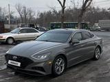 Hyundai Sonata 2021 годаfor13 700 000 тг. в Алматы