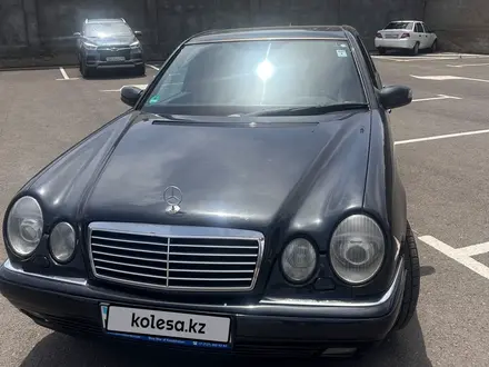 Mercedes-Benz E 320 1996 года за 3 800 000 тг. в Шымкент – фото 3