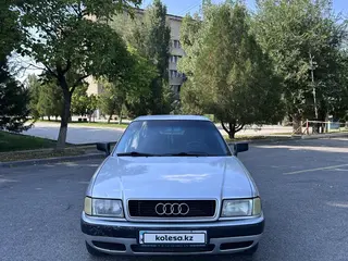 Audi 80