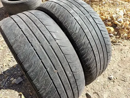 Шины 215/50 R17 — "Kumho Ecsta SPT" (Корея), летние. Без камерные за 15 000 тг. в Астана – фото 3