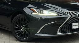 Lexus ES 250 2021 года за 20 500 000 тг. в Астана – фото 4