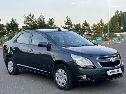 Chevrolet Cobalt 2020 года за 4 980 000 тг. в Астана – фото 2