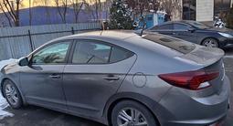 Hyundai Elantra 2019 года за 9 000 000 тг. в Ащибулак – фото 2