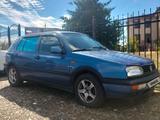 Volkswagen Golf 1994 годаүшін1 200 000 тг. в Шымкент