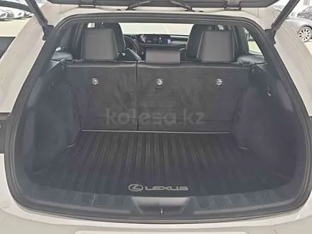 Lexus UX 200 2019 года за 13 300 000 тг. в Алматы – фото 13