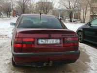 Volkswagen Passat 1996 годаfor1 500 000 тг. в Астана