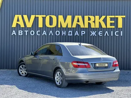 Mercedes-Benz E 200 2011 года за 7 800 000 тг. в Актобе – фото 4